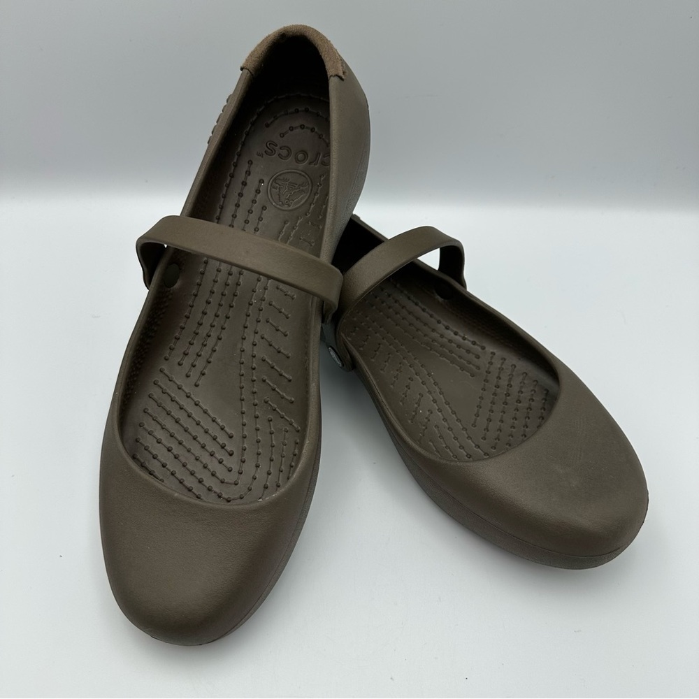 Crocs Alice Work Mary Jane Slip On Brown Comfort Women’s Size 9 Preowned EUC